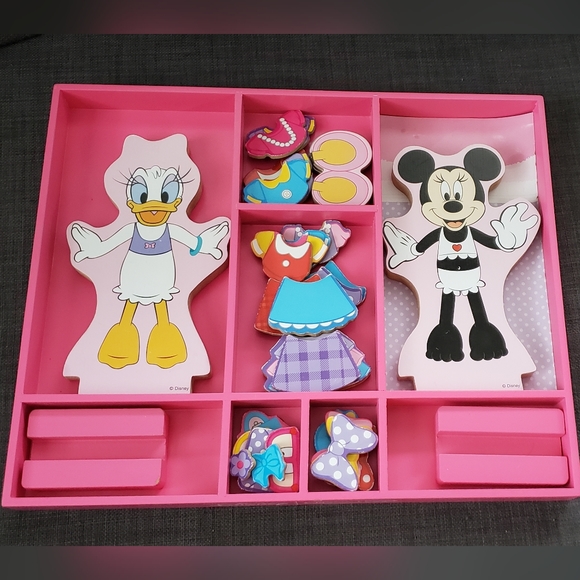 Melissa & Doug Wooden Magnetic Dress-Up - Picture 2 of 8